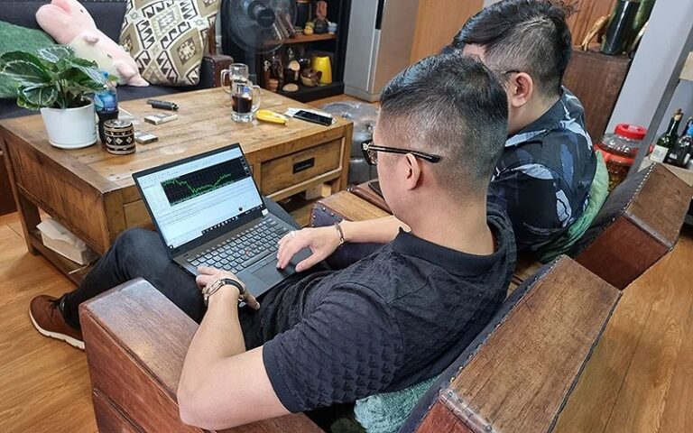 Có Nên Đầu Tư Vào Forex Không? Cân Nhắc Rủi Ro Và Cơ Hội Trước Khi Quyết Định