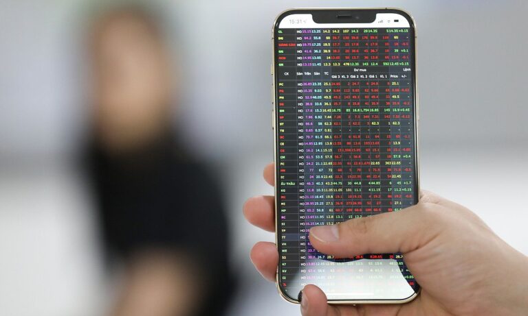 Đầu Tư Gì Với 50 Triệu? Hướng Dẫn Chi Tiết Cho Sinh Viên Năm 2024