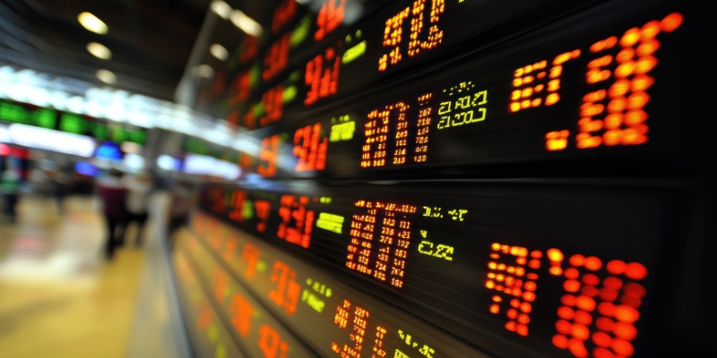 Đầu tư chứng khoán là một trong các kênh đầu tư thụ động có tính thanh khoản cao